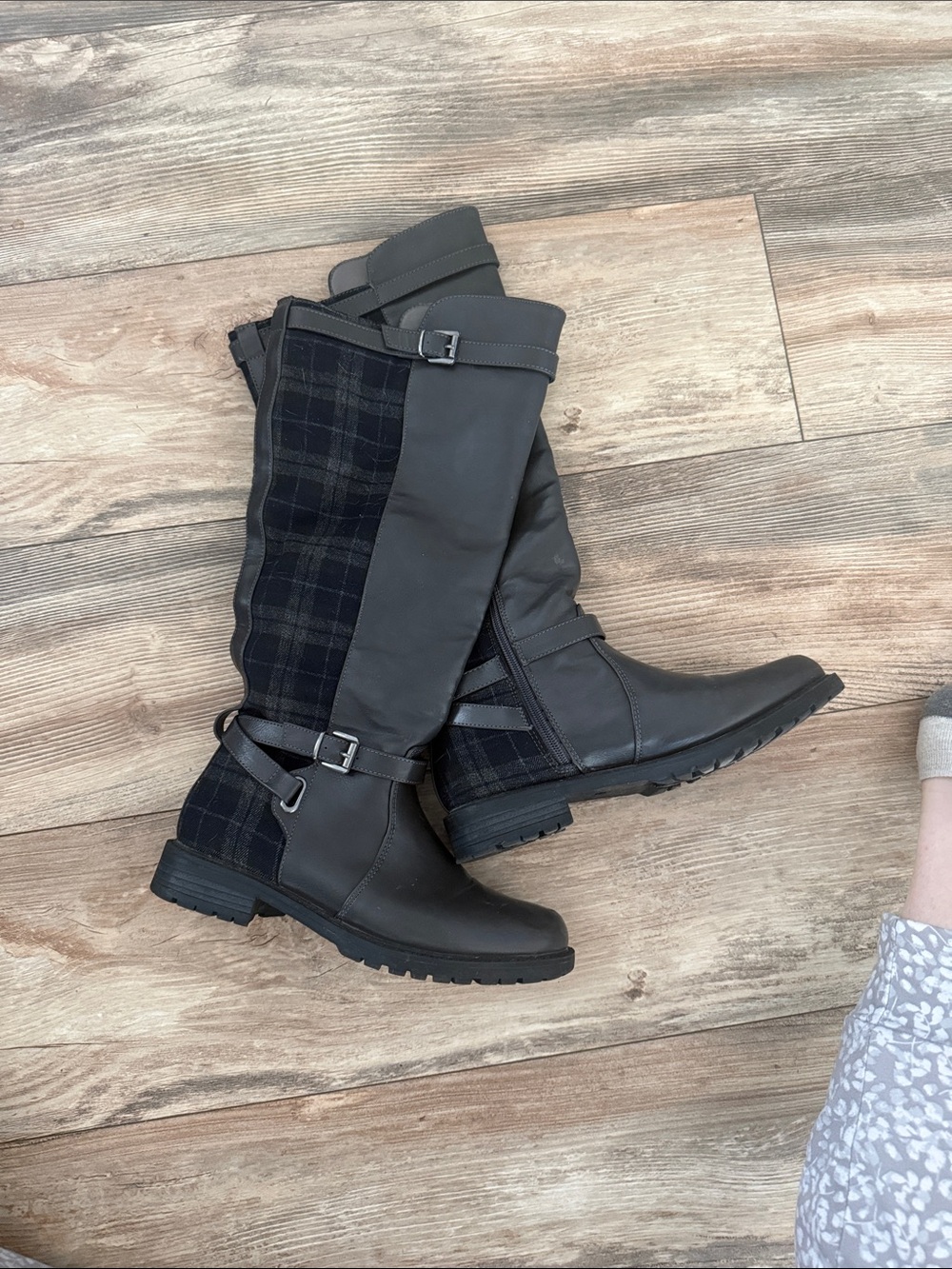 Women's Tall Riding Boots in Dark Gray Plaid